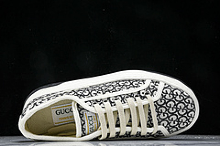GUCC SNEAKER