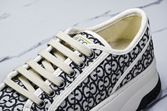GUCC SNEAKER