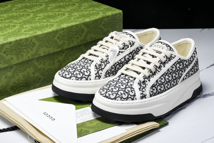 GUCC SNEAKER