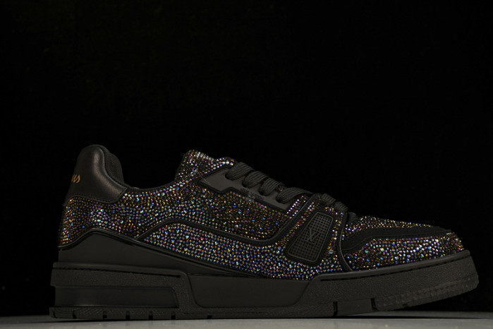 L&V SNEAKERS