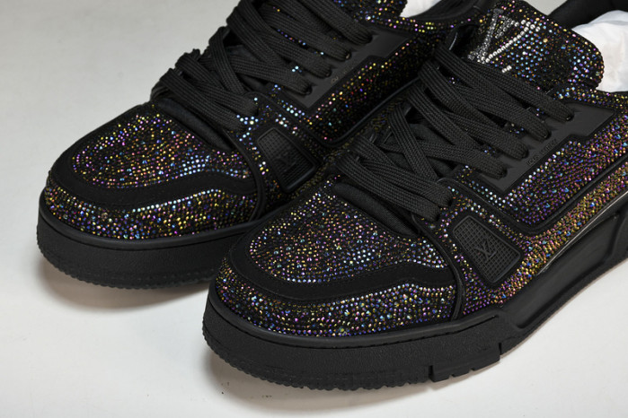 L&V SNEAKERS