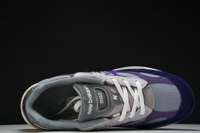 New Balance M992AA