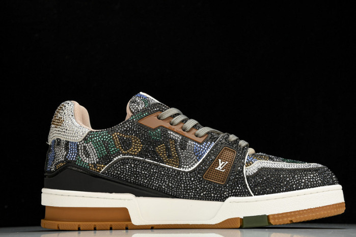 L&V SNEAKERS