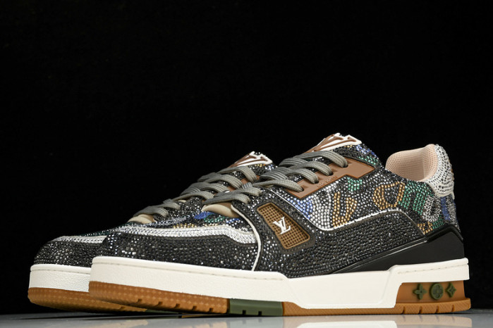 L&V SNEAKERS
