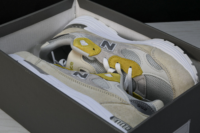 New Balance M992PB1