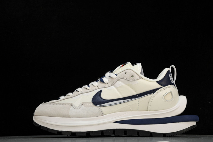 Sacai x Nk VaporWaffle 3.0 DD1875109