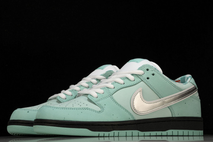 concepts x T*f*ny co. x nike sb dunk low bv1310-402