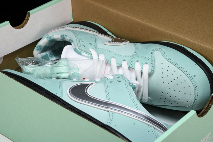 concepts x T*f*ny co. x nike sb dunk low bv1310-402