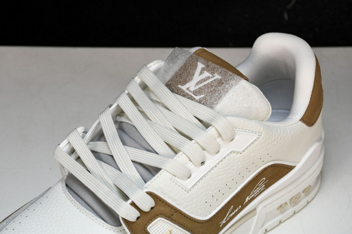 L&V SNEAKERS