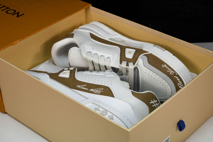L&V SNEAKERS