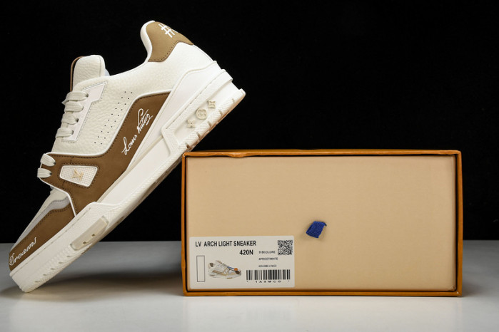 L&V SNEAKERS