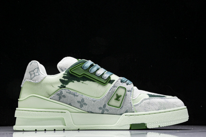 L&V SNEAKERS