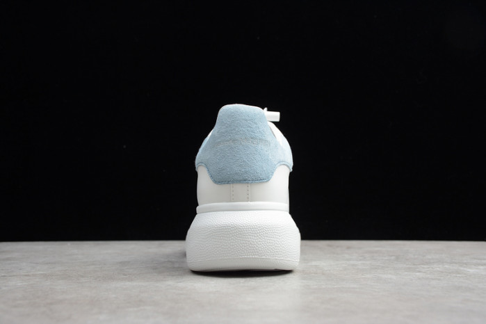 Alexander McQueen sneaker