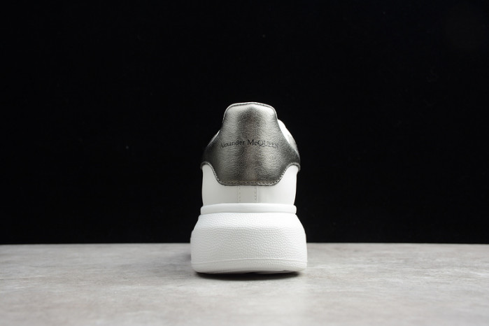 Alexander McQueen sneaker