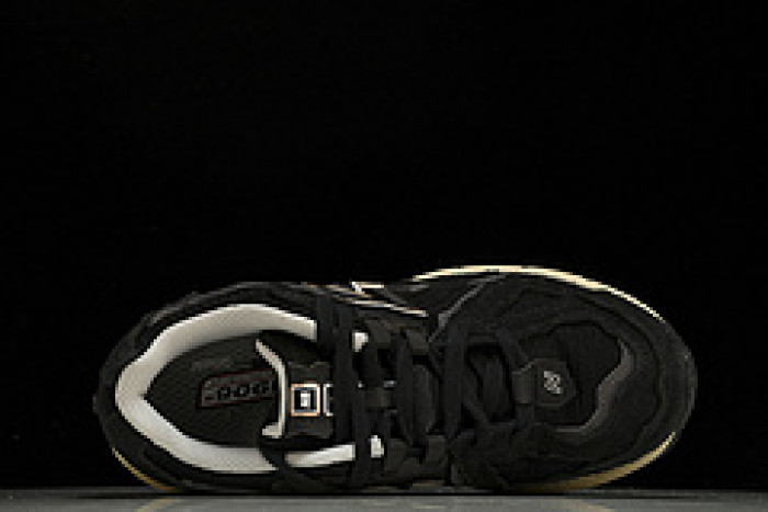 New Balance 1906