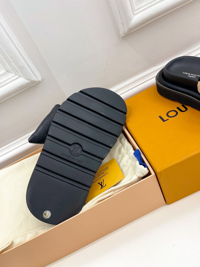 L&V SLIPPERS