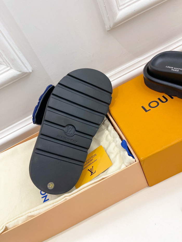 L&V SLIPPERS