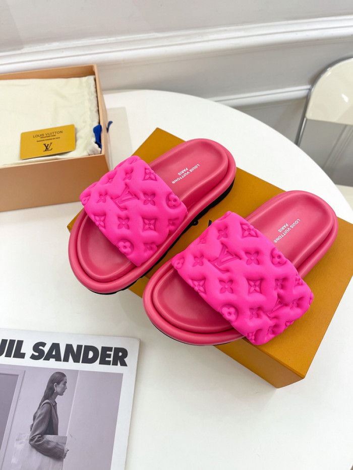 L&V SLIPPERS