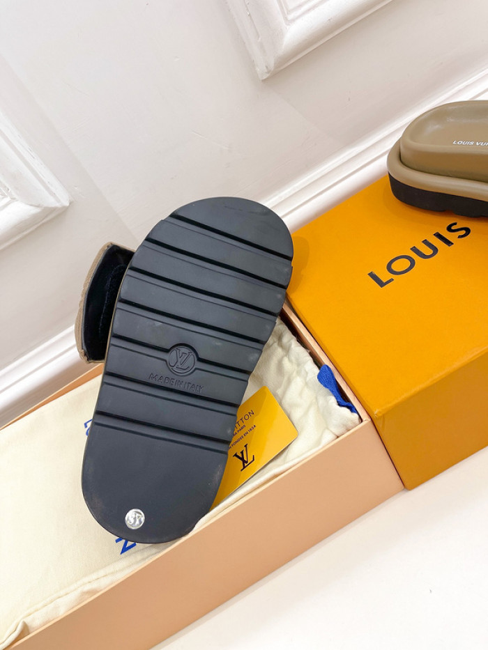 L&V SLIPPERS