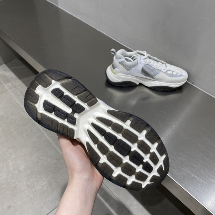 AM1R1 SNEAKERS