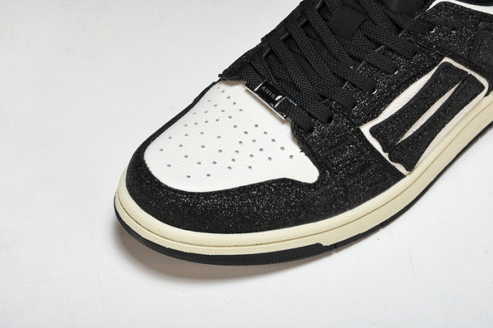 AM1R1 SNEAKERS