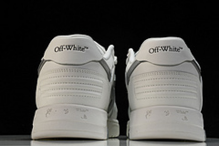 0FF WHI*TE