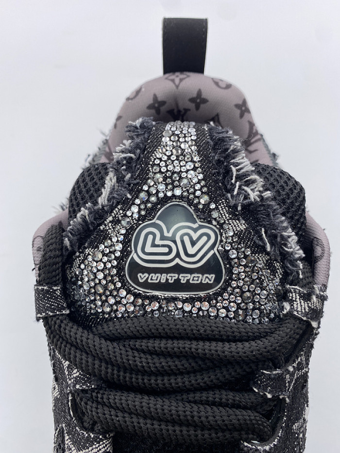 L&V SNEAKERS