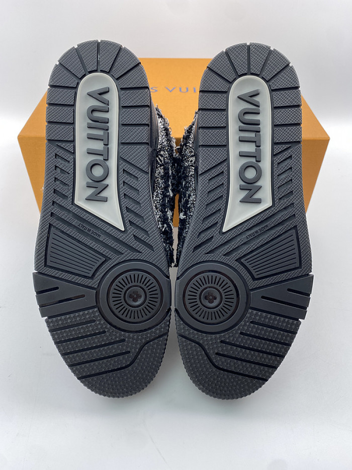 L&V SNEAKERS