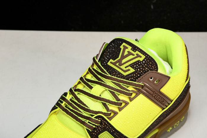 L&V SNEAKERS