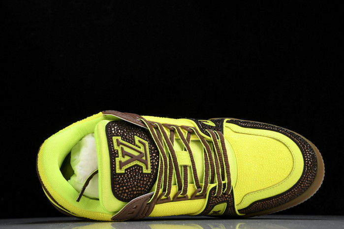 L&V SNEAKERS