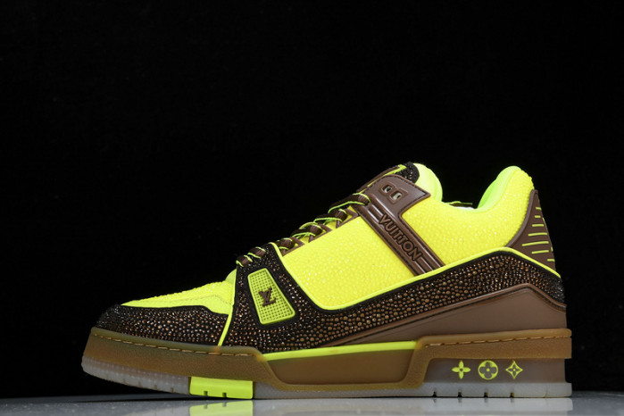 L&V SNEAKERS