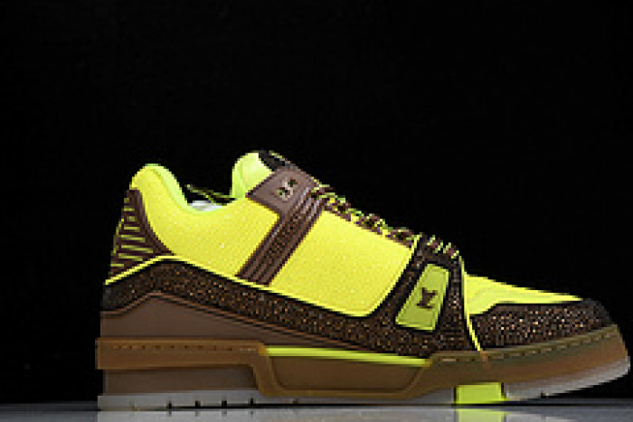 L&V SNEAKERS