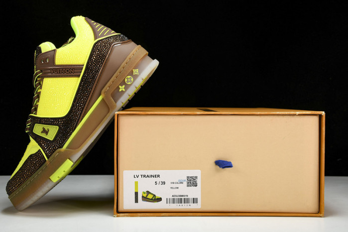 L&V SNEAKERS
