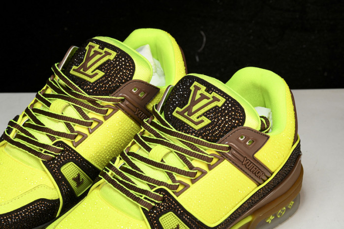 L&V SNEAKERS