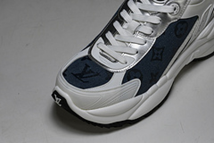 L&V SNEAKERS
