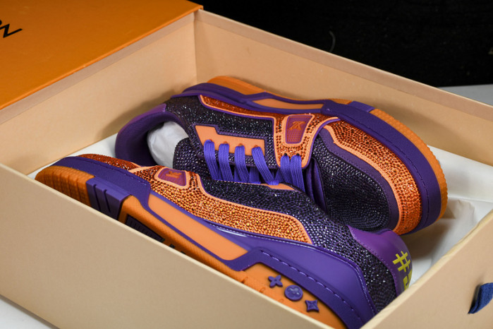 L&V SNEAKERS