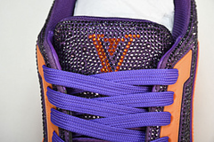 L&V SNEAKERS
