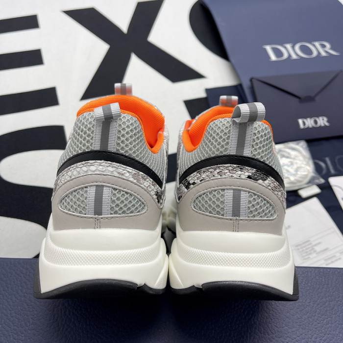DI*O*R B22 PANKICK