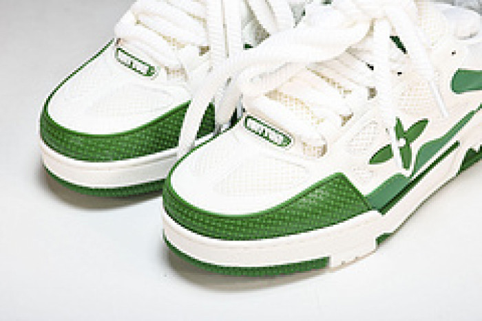 L&V SNEAKERS