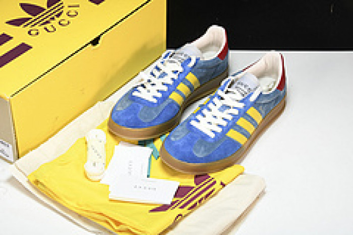 Adidas Sneaker