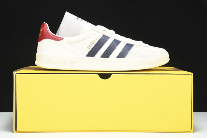 Adidas Sneaker