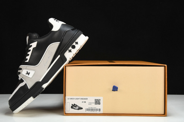L&V SNEAKERS