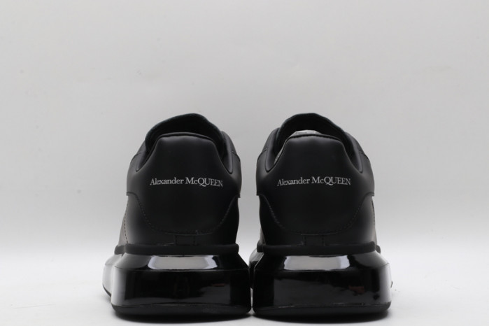 Alexander McQueen sneaker