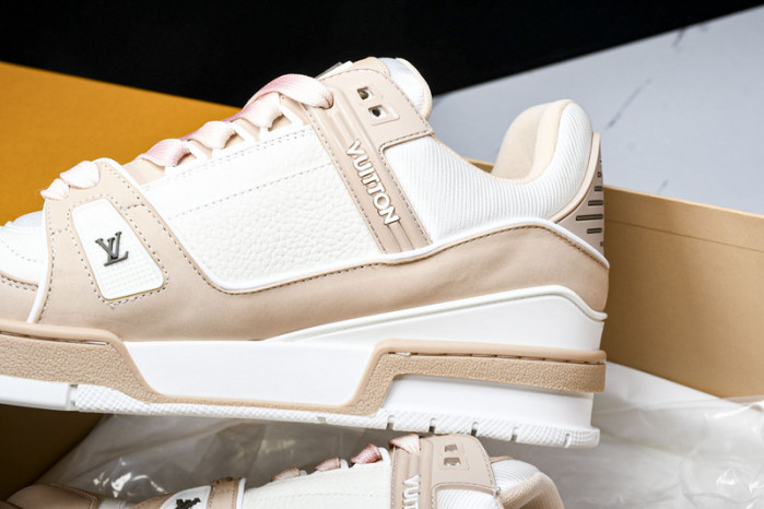 L&V SNEAKERS