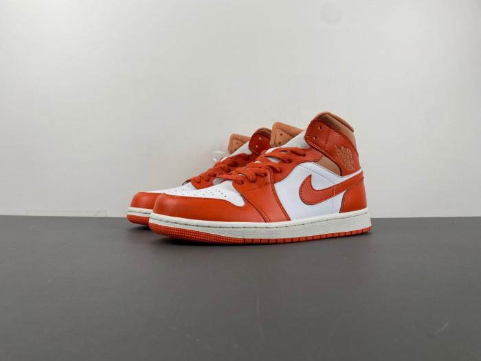 Wmns Jordan 1 Mid 