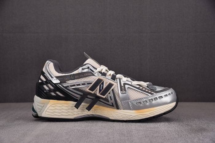 As*ic*ss shoes