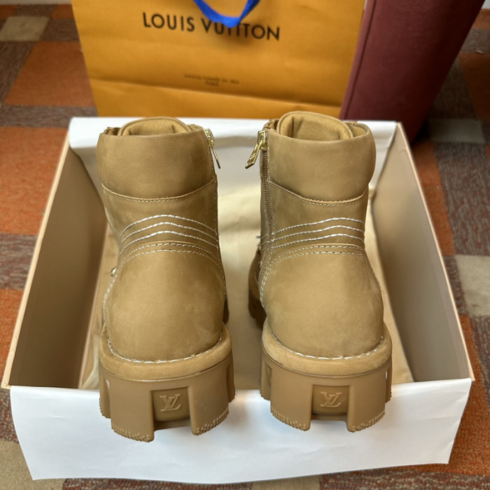 L&V SNEAKERS