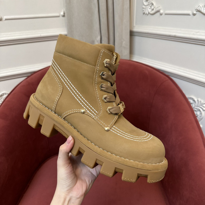 L&V SNEAKERS
