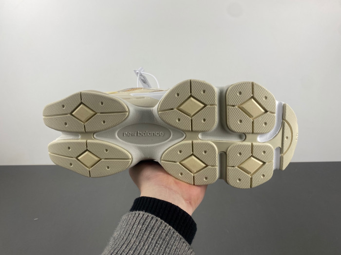 new Ba1an*e 9060 u9060fw