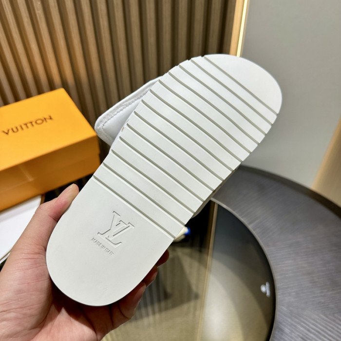 L&V SLIPPERS